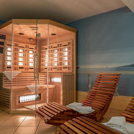Hotel Kastanienhof Ердинг Екстериор снимка