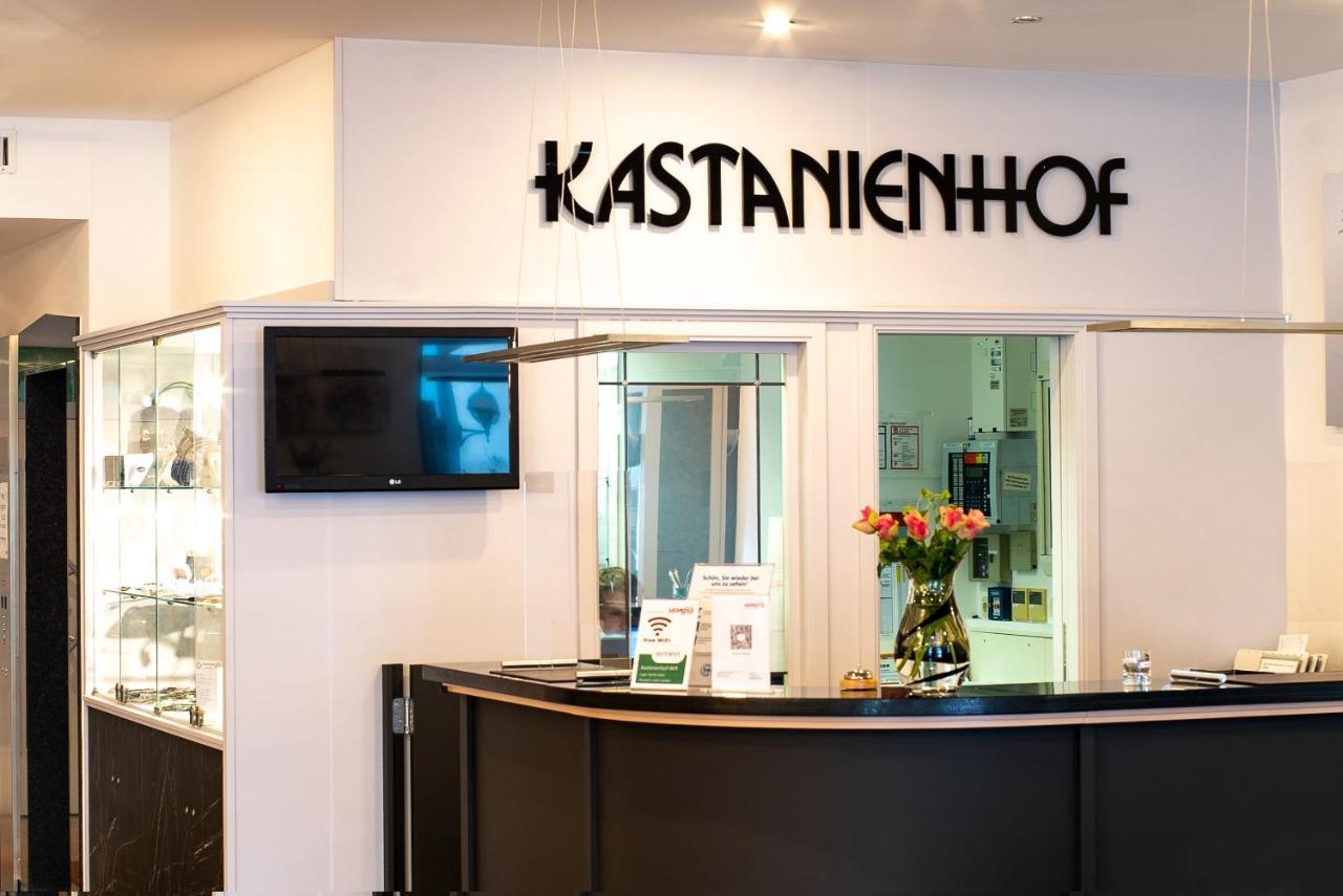 Hotel Kastanienhof Ердинг Екстериор снимка