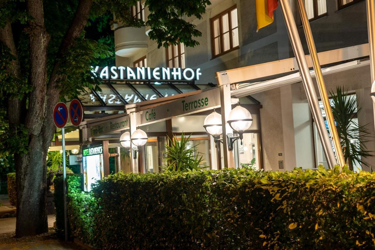Hotel Kastanienhof Ердинг Екстериор снимка