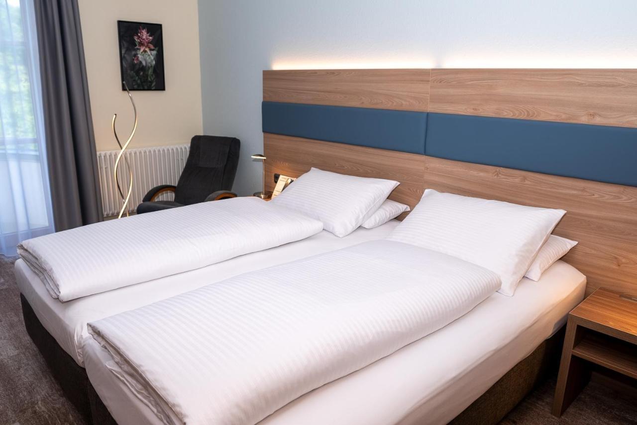 Hotel Kastanienhof Ердинг Екстериор снимка