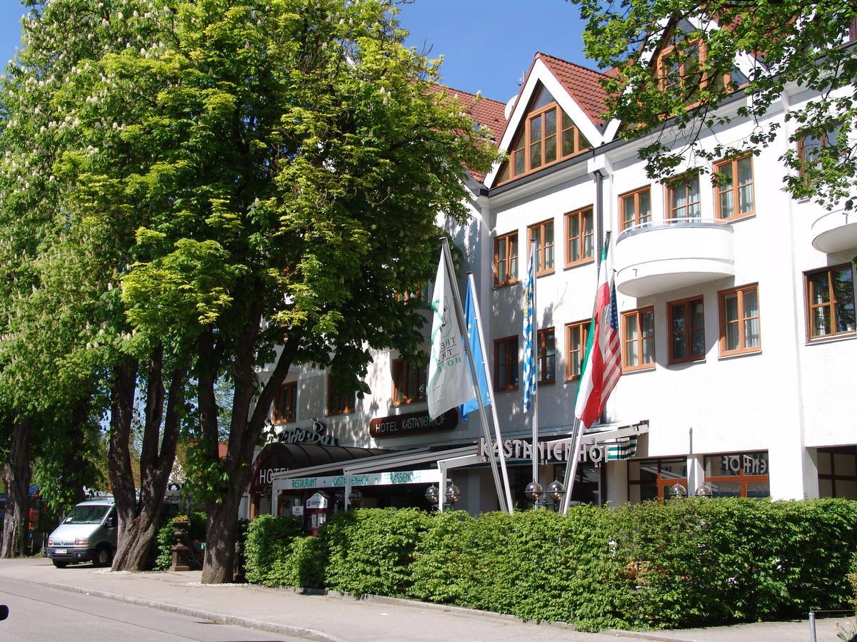 Hotel Kastanienhof Ердинг Стая снимка