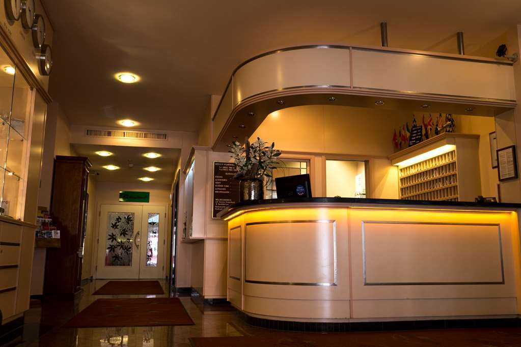 Hotel Kastanienhof Ердинг Интериор снимка