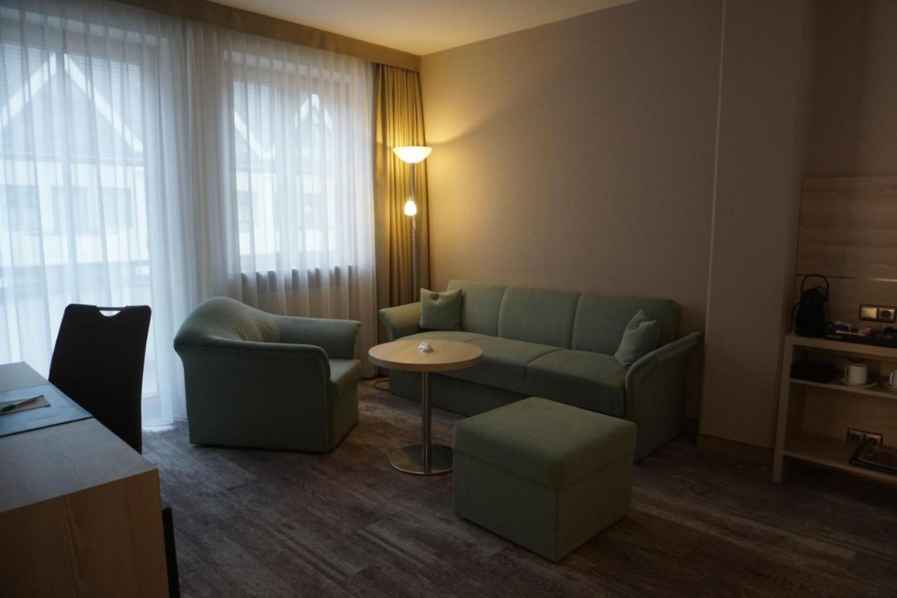 Hotel Kastanienhof Ердинг Екстериор снимка